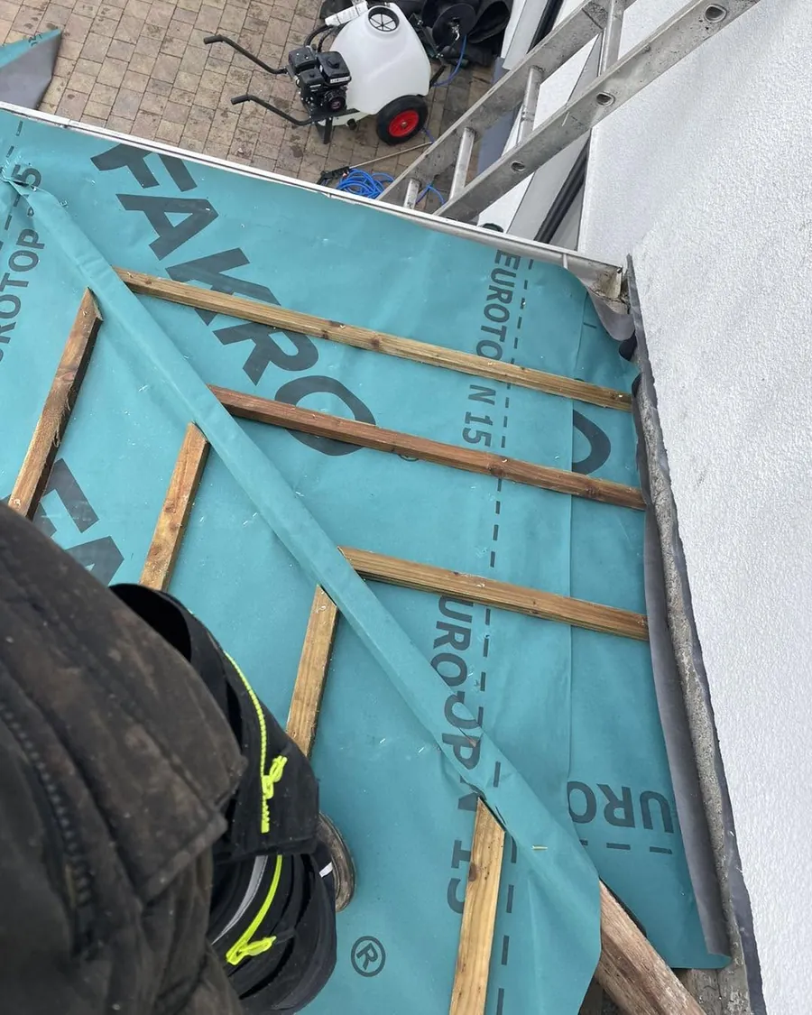 Breathable membrane and new battens on a re-roof, Flaherty Roof and Driveways